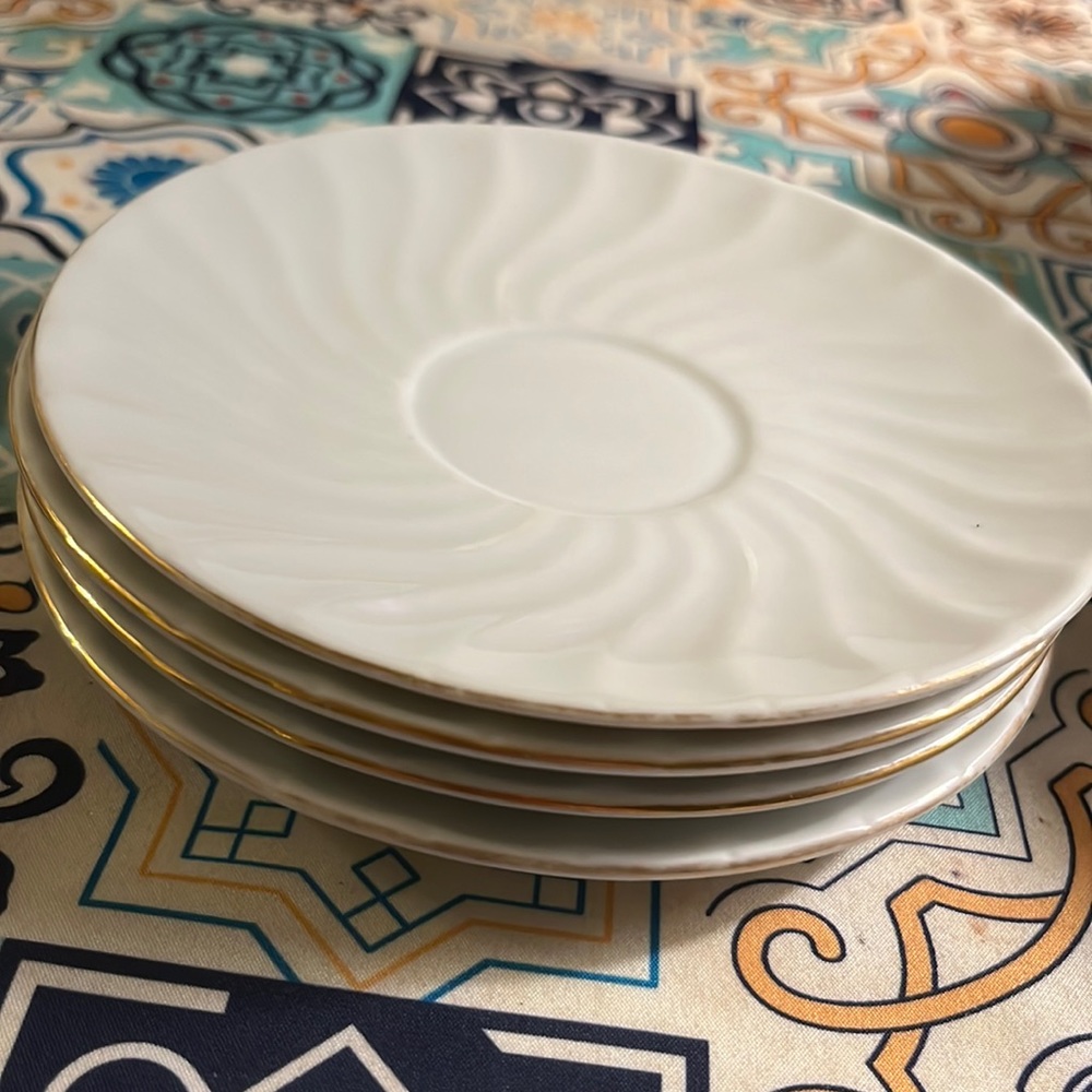 Dessert plates